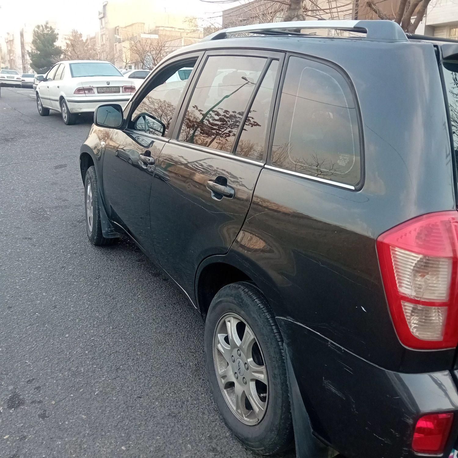ام وی ام X33 دنده‌ای ساده - 2015