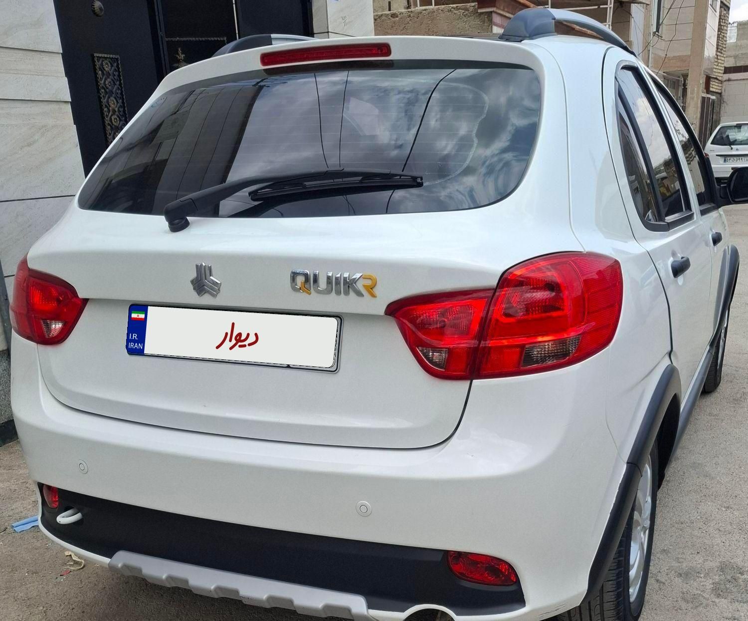 خودرو کوییک، R آگهی ann_18574550