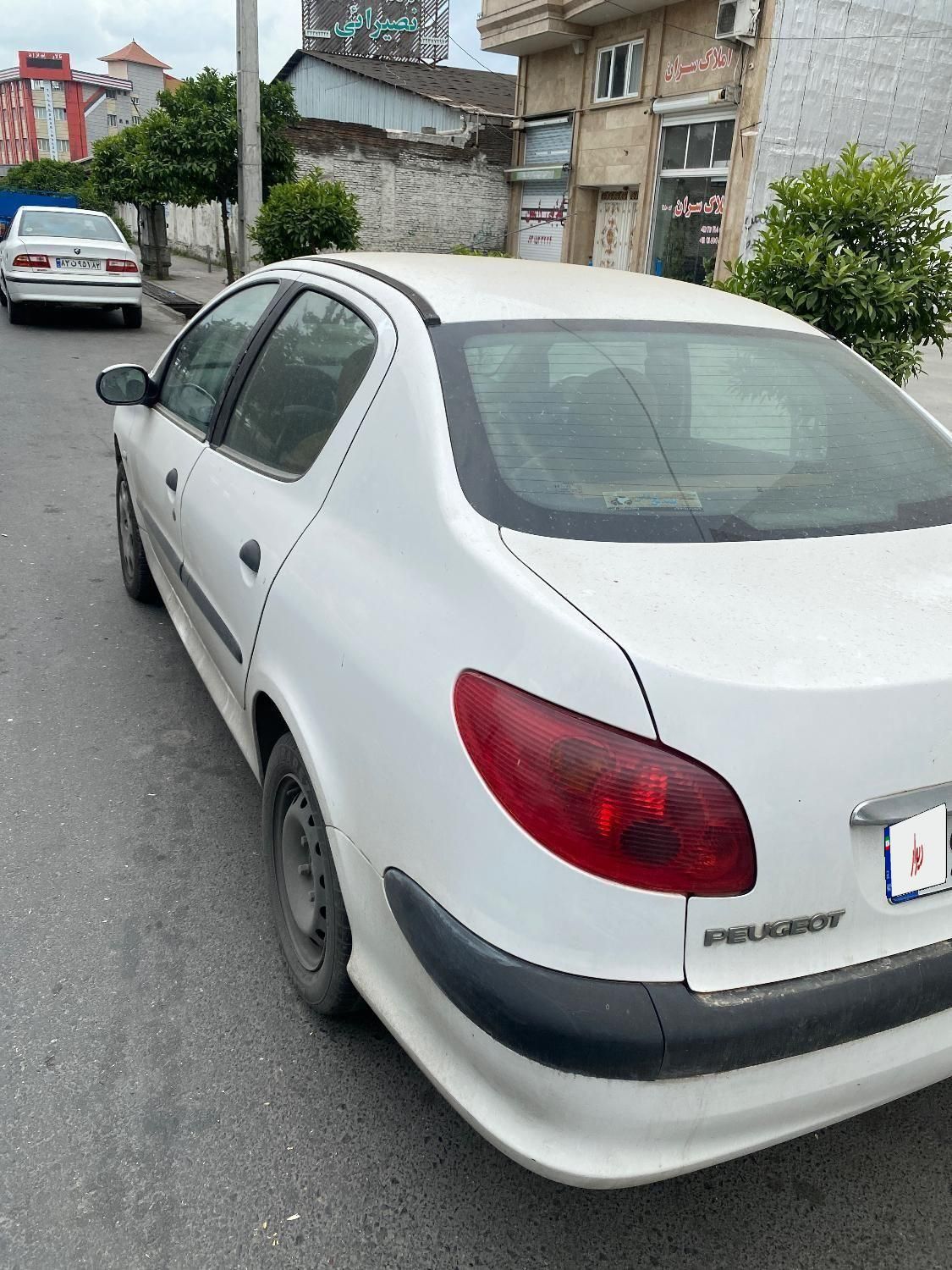 پژو ۲۰۶ صندوق دار v20 - 1390