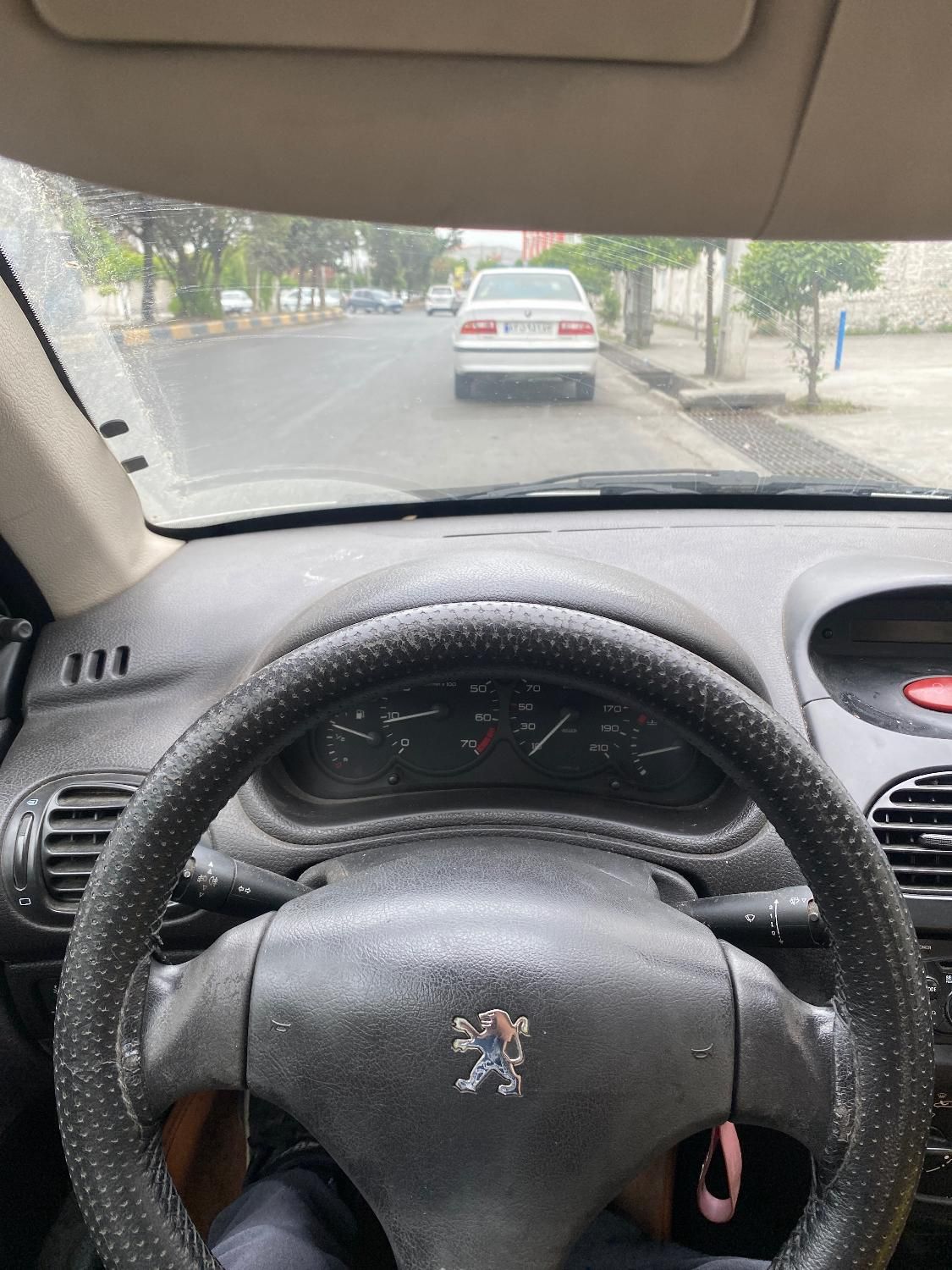 پژو ۲۰۶ صندوق دار v20 - 1390