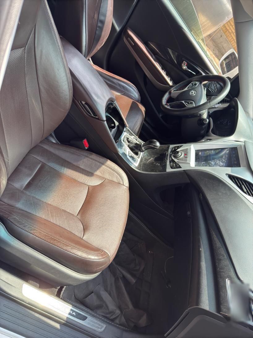 هیوندای آزرا (گرنجور) 3300cc - 2013