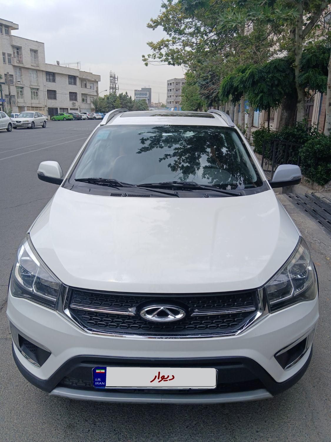 خودرو ام وی ام، X22 آگهی ann_18575373