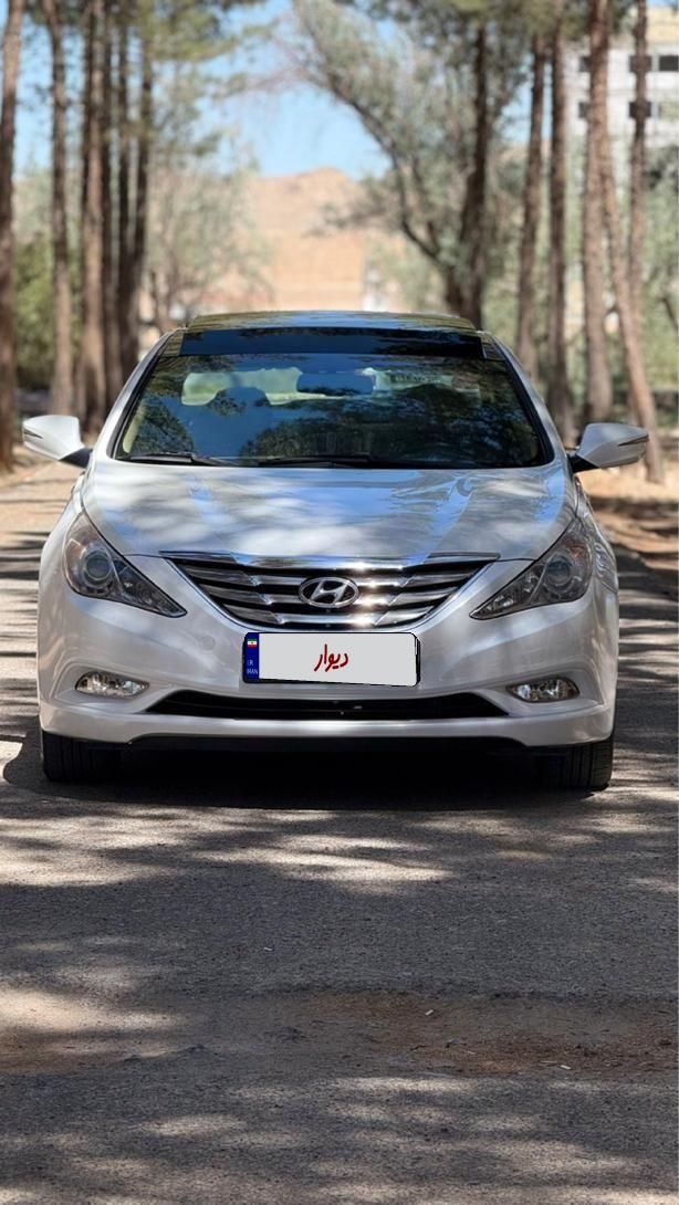 هیوندای سوناتا فول YF - 2011
