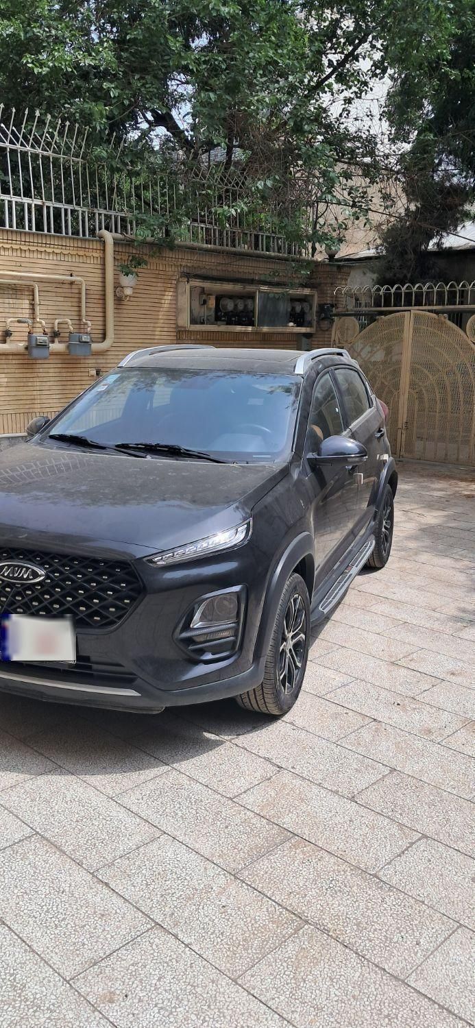 ام وی ام X22 دنده ای اسپرت لاکچری - 2024