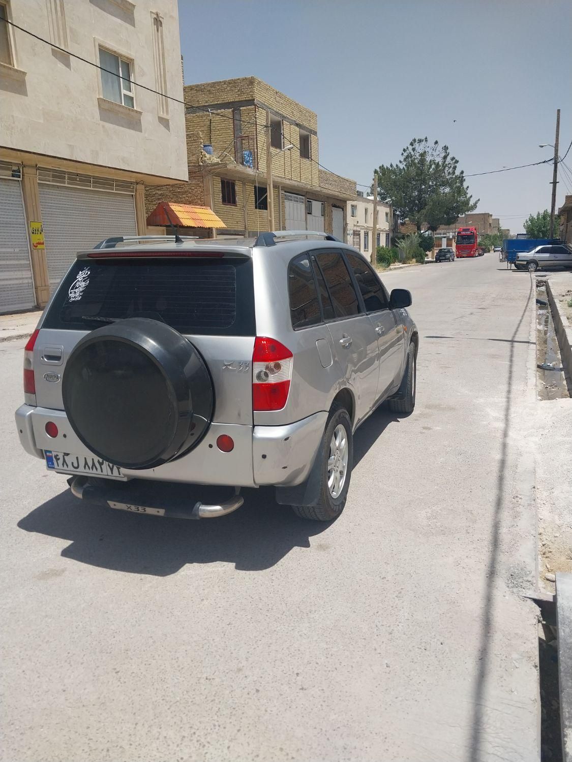 خودرو ام وی ام، X33 آگهی ann_18577744
