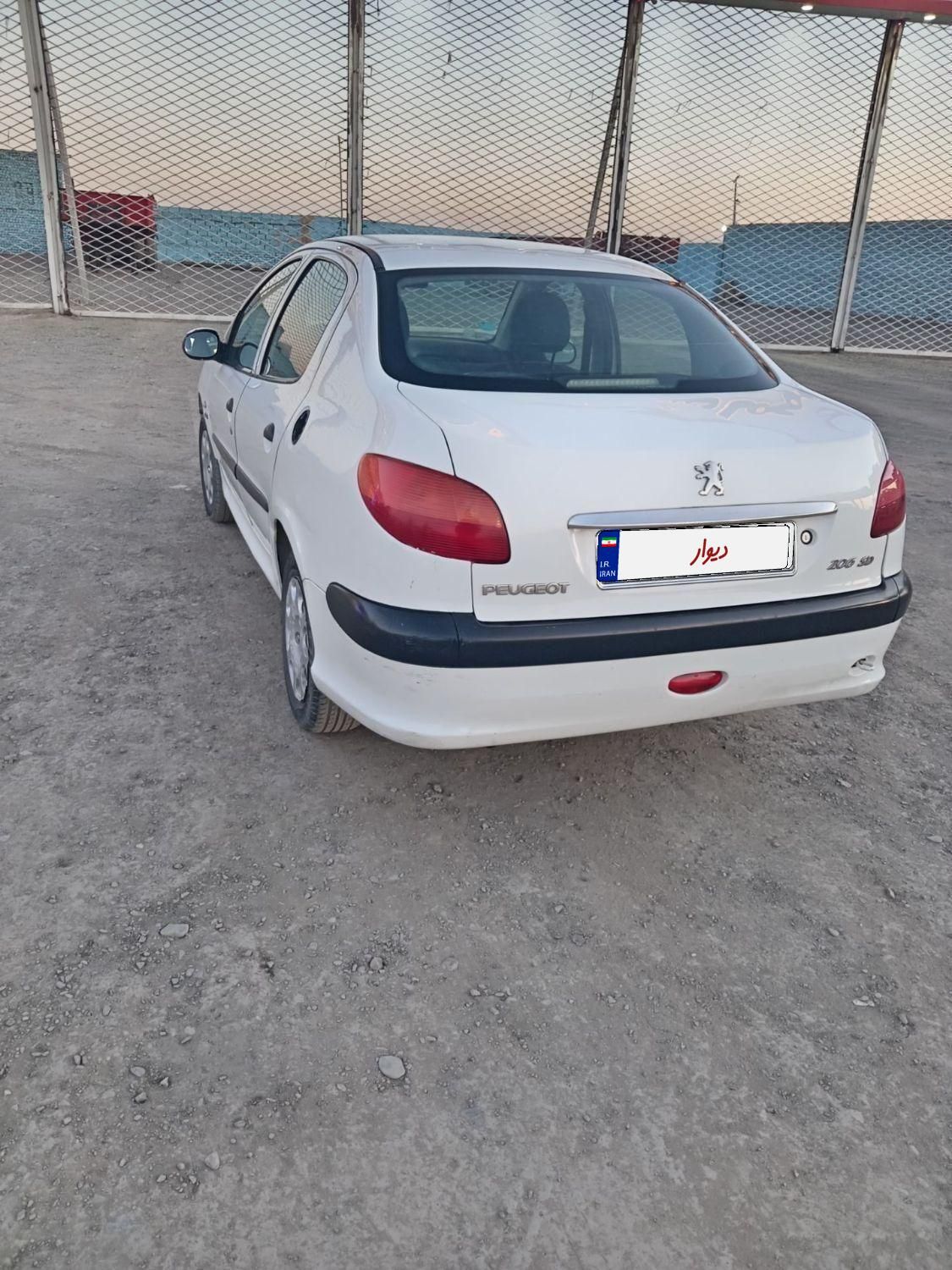 خودرو پژو، ۲۰۶ صندوق دار آگهی ann_18577965