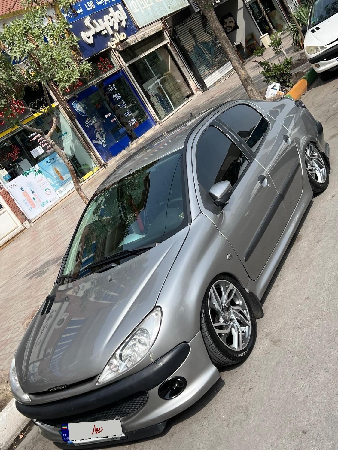 خودرو پژو، ۲۰۶ صندوق دار آگهی ann_18578154