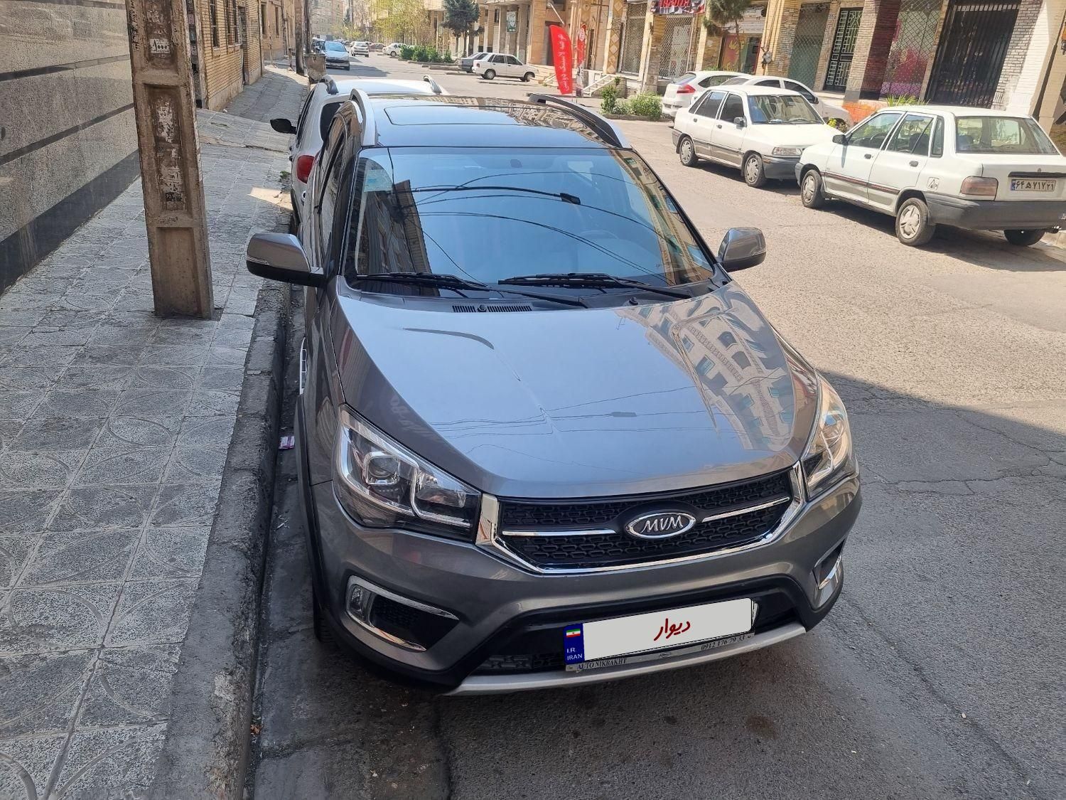خودرو ام وی ام، X22 آگهی ann_18578255