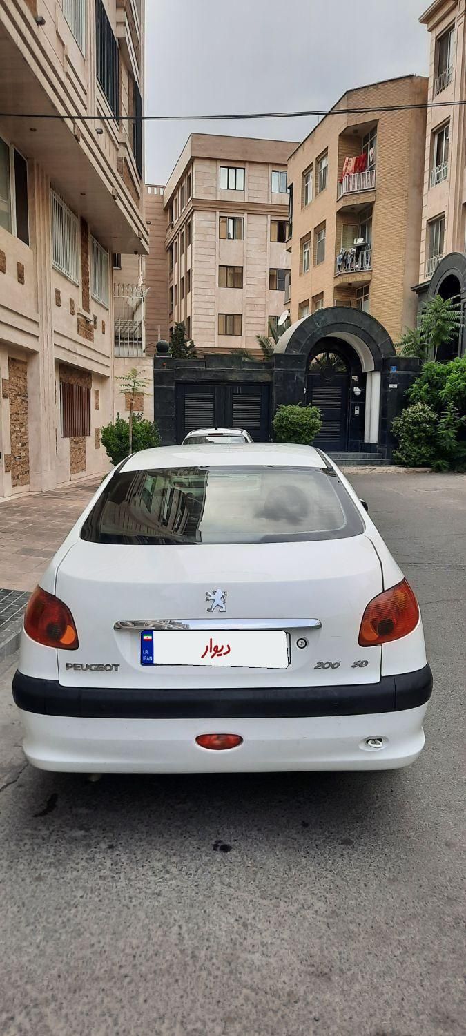 خودرو پژو، ۲۰۶ صندوق دار آگهی ann_18578391