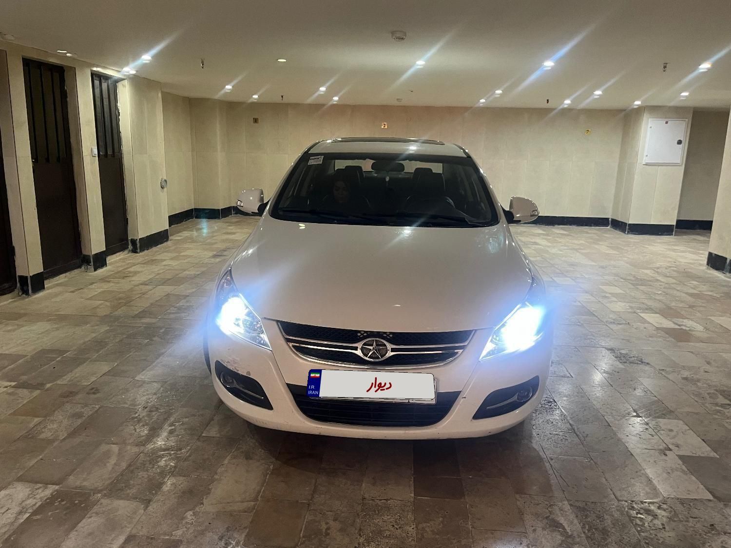 جک J5 اتوماتیک - 2014