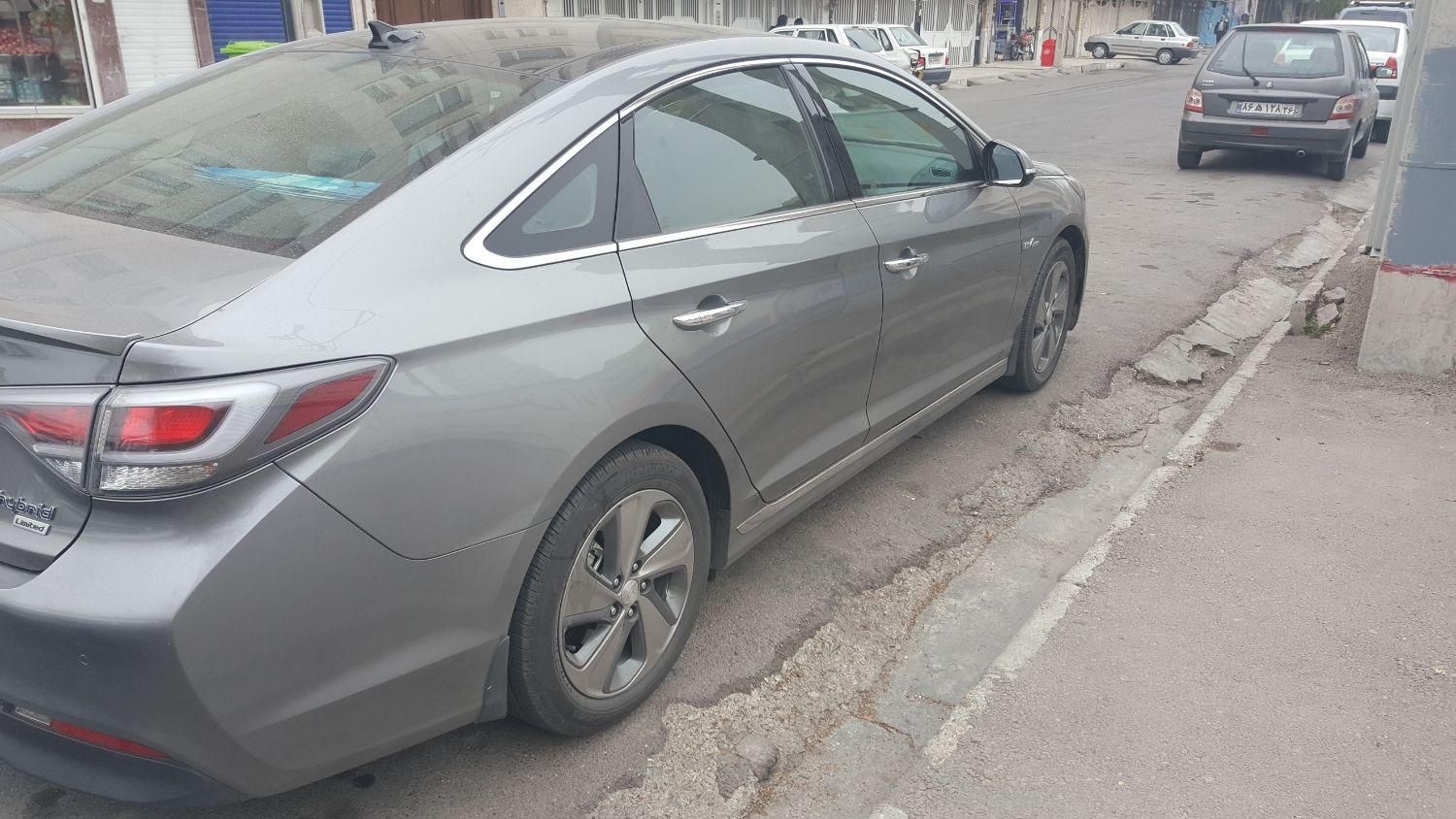 هیوندای سوناتا هیبرید GLS PLUS - 2017