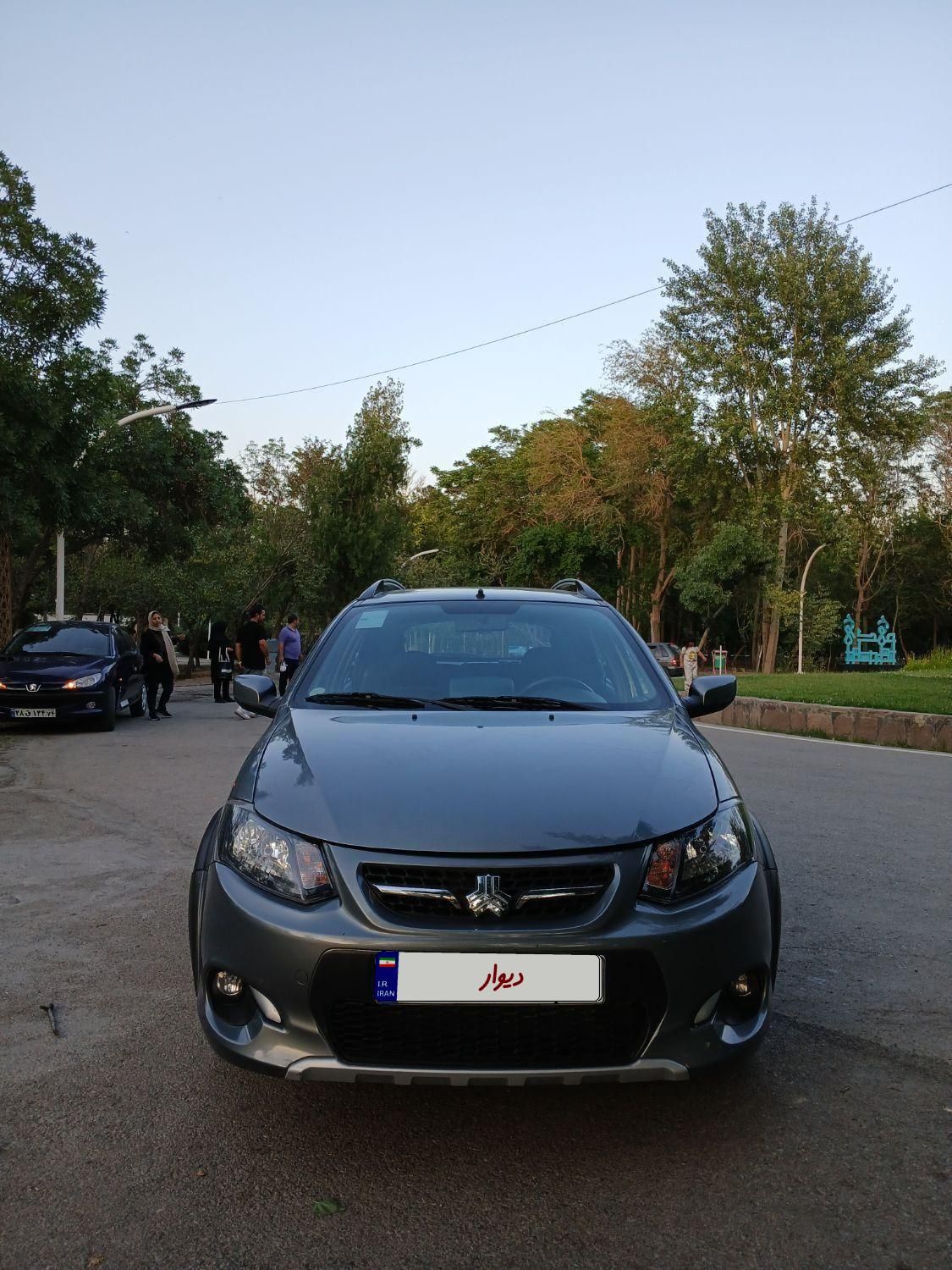 خودرو کوییک، معمولی آگهی ann_18579771