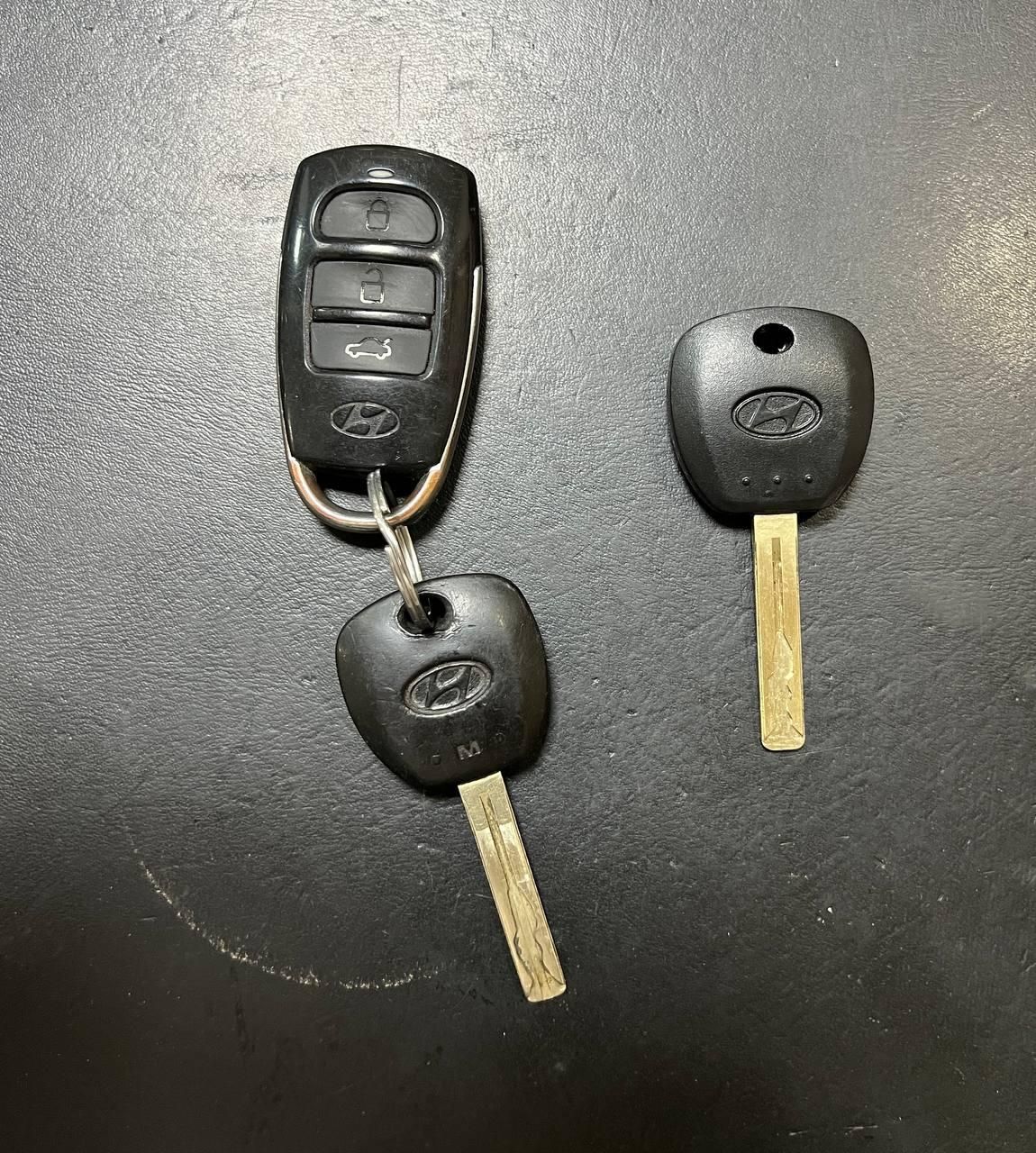 هیوندای آزرا (گرنجور) 3300cc - 2010