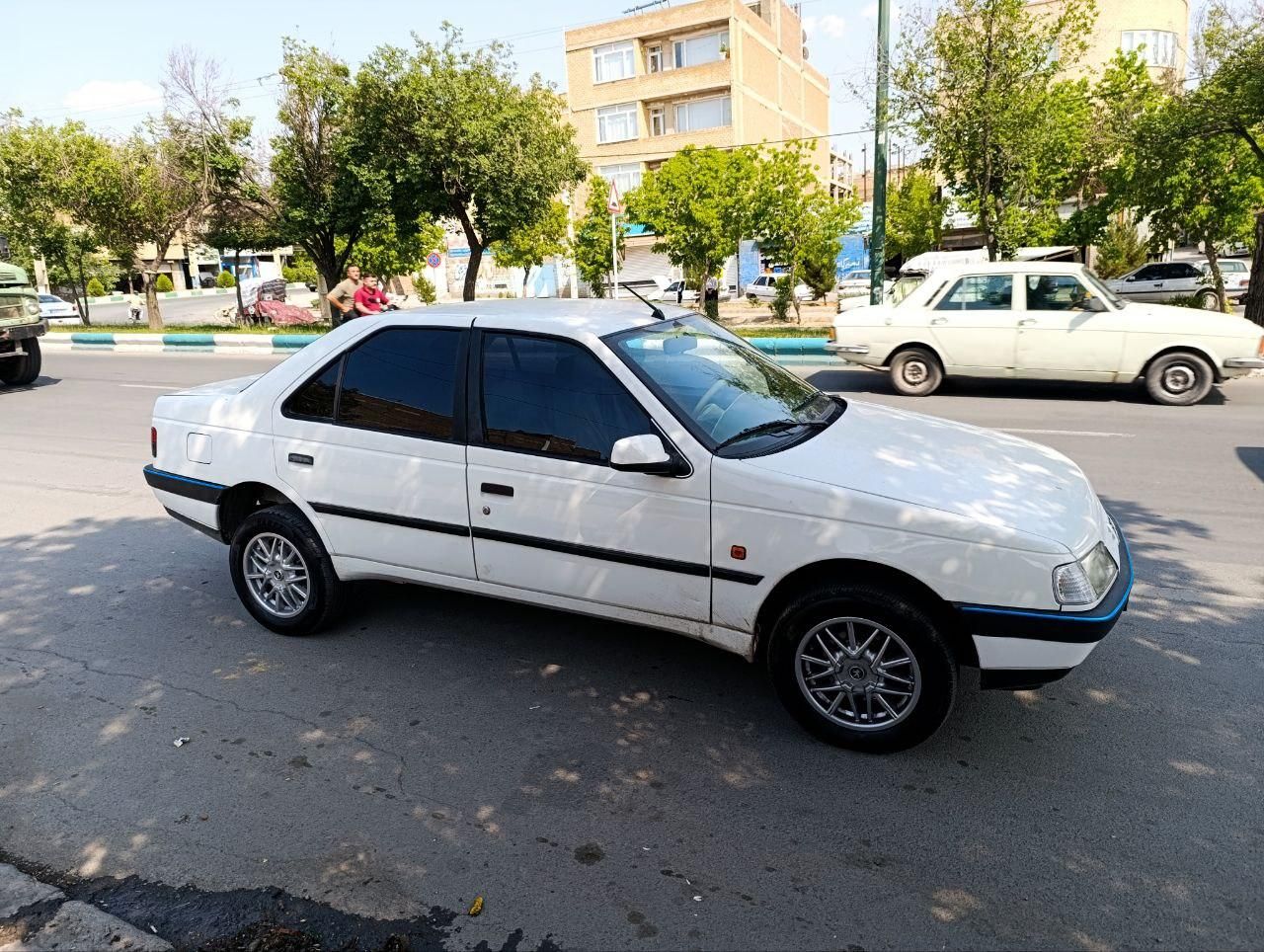 پژو 405 SLX بنزینی TU5 - 1393