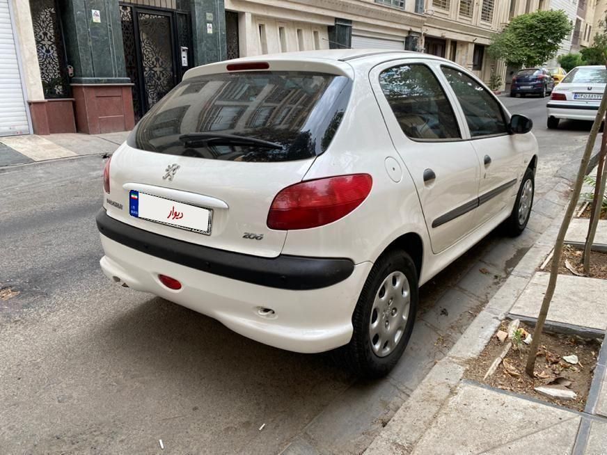 پژو 206 تیپ 2 - 1389