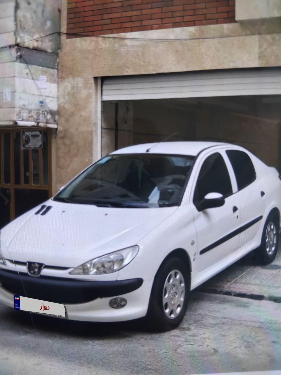 پژو ۲۰۶ صندوق دار v8 - 1394
