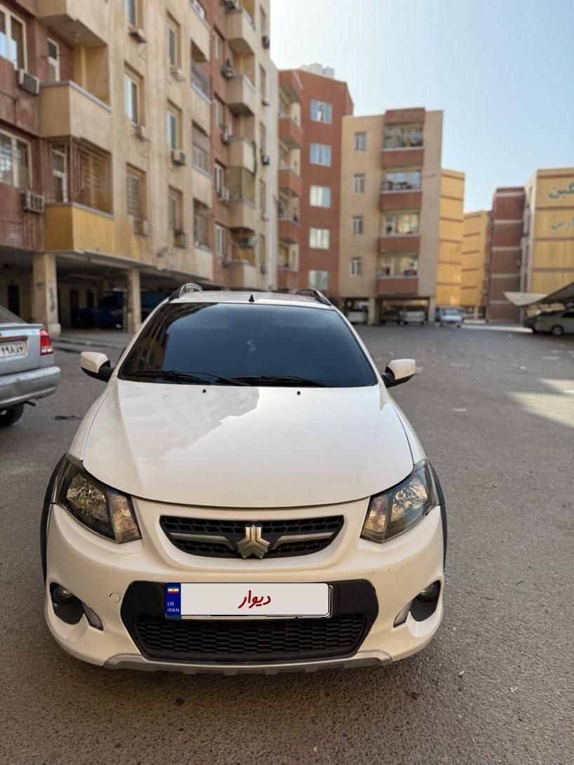خودرو کوییک، معمولی آگهی ann_18580536
