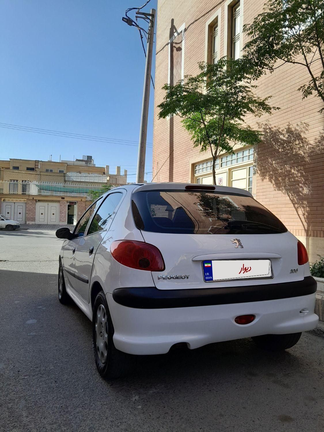 پژو 206 تیپ 5 - 1395