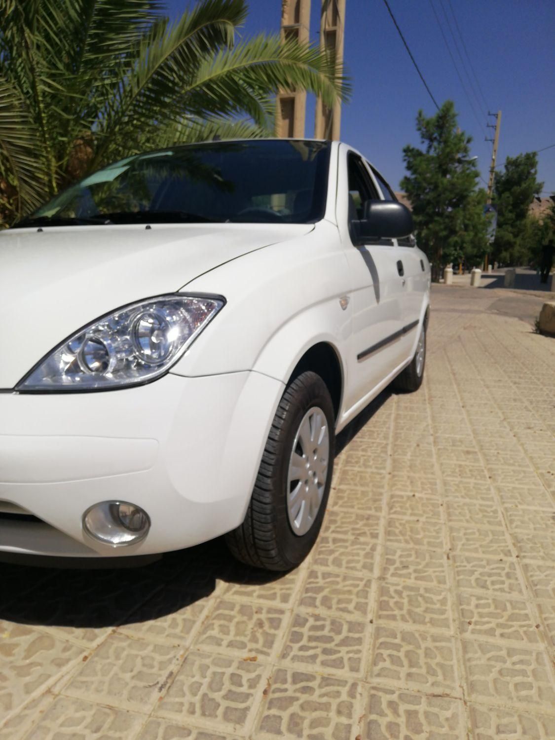 تیبا صندوق دار SX - 1400