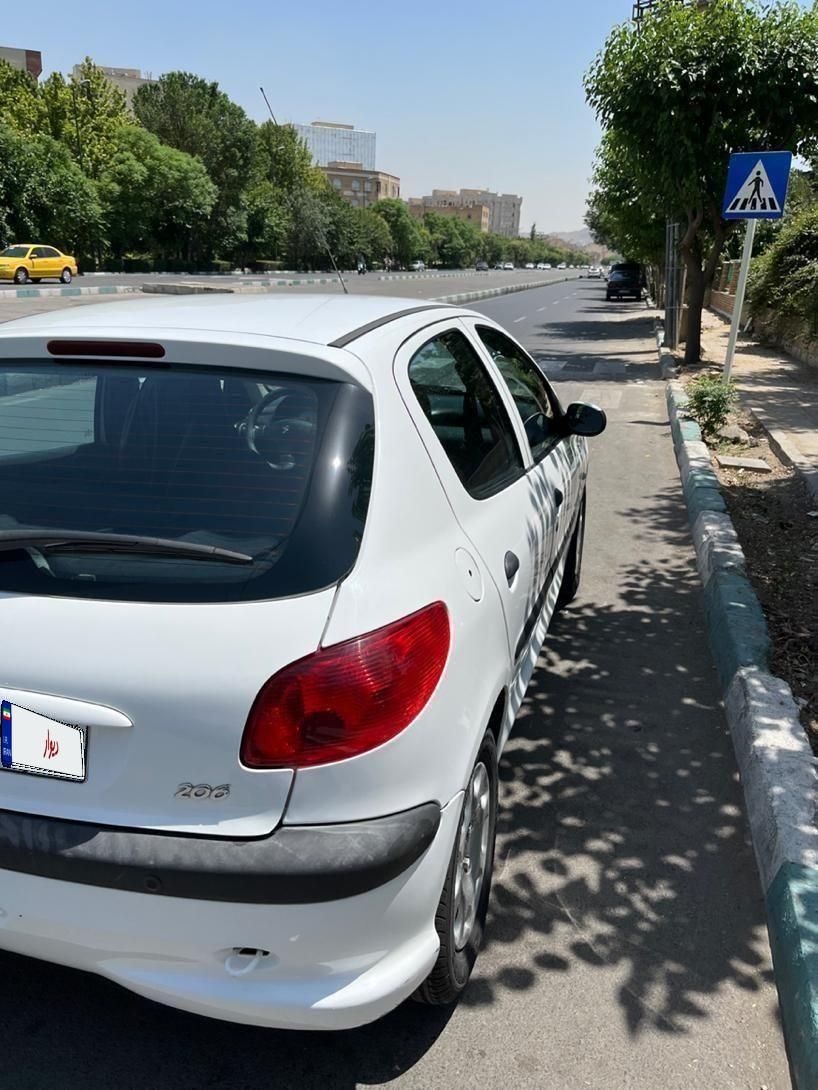 پژو 206 تیپ 3 - 1397