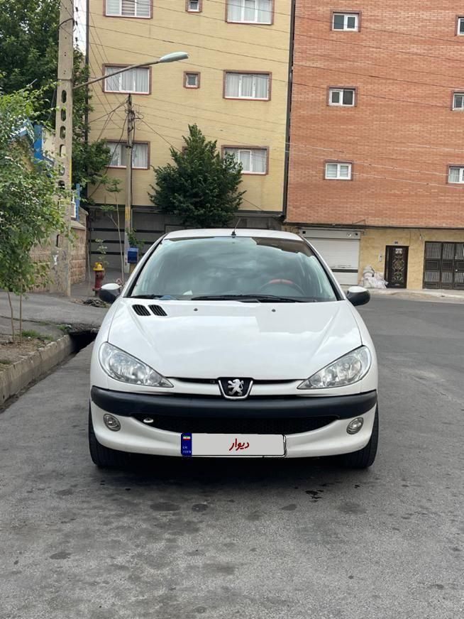 پژو ۲۰۶ صندوق دار v20 - 1390