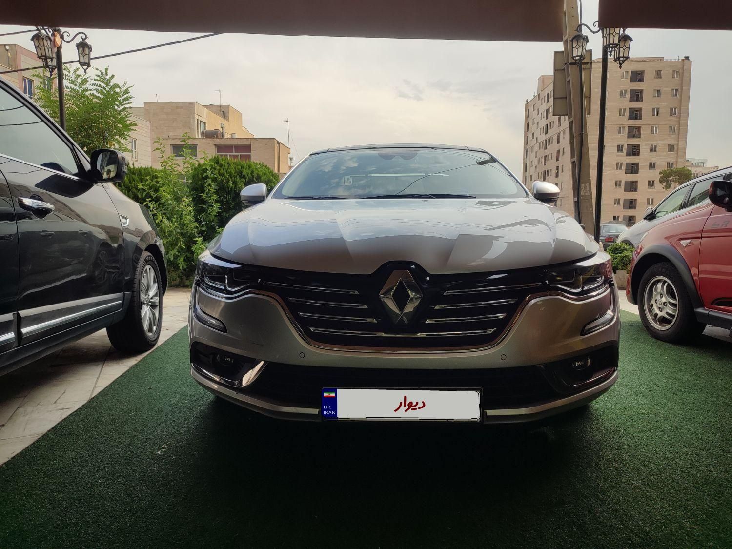 خودرو رنو، تالیسمان آگهی ann_18581845