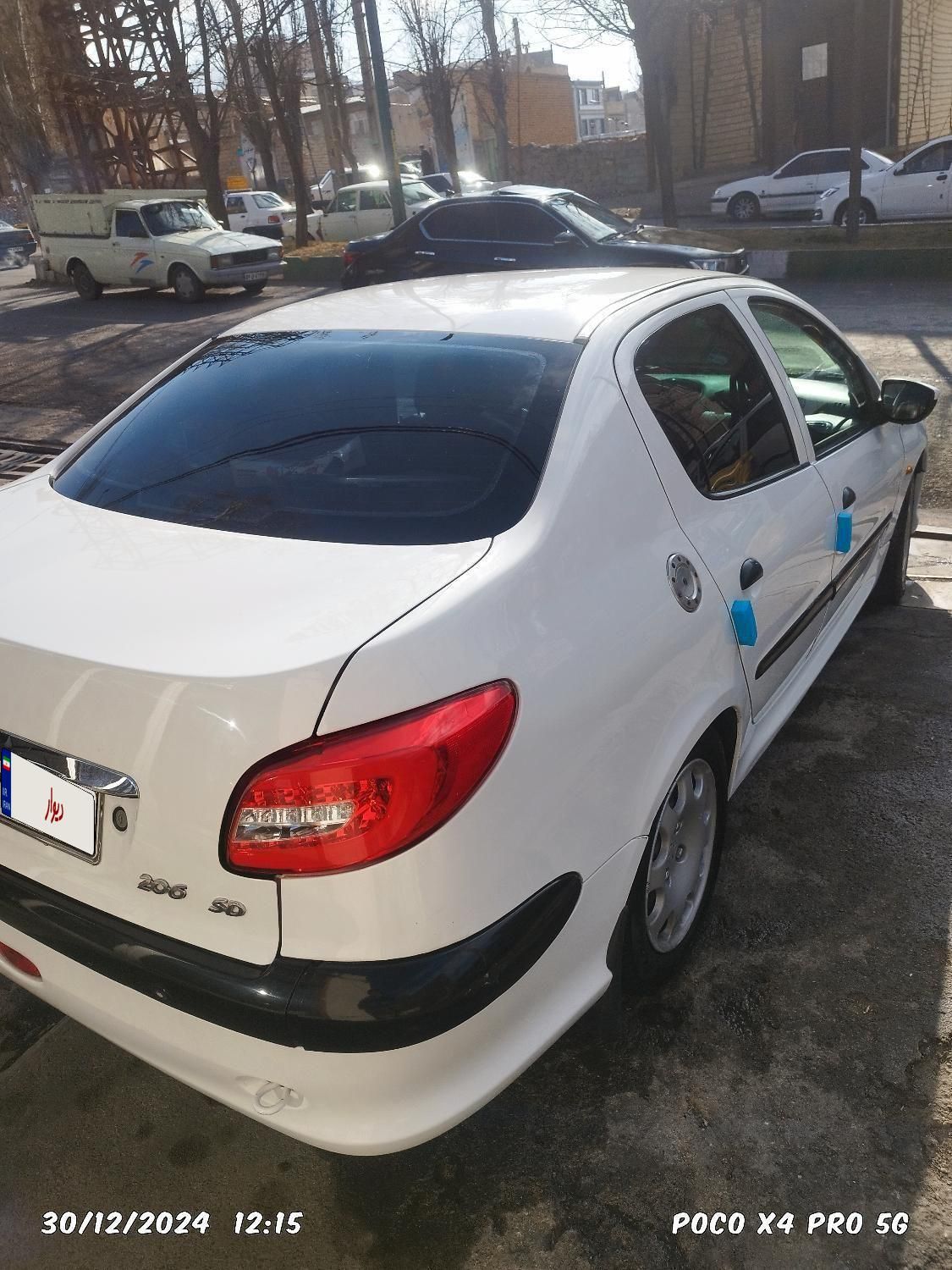 پژو ۲۰۶ صندوق دار v8 - 1396