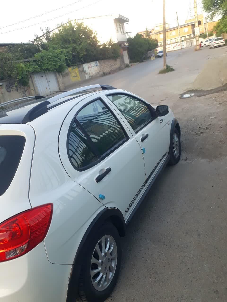 خودرو کوییک، R آگهی ann_18582360