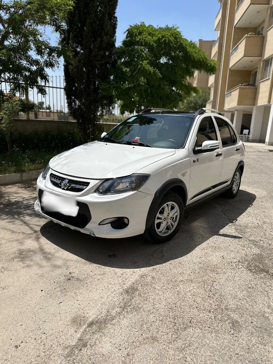 خودرو کوییک، R آگهی ann_18582461