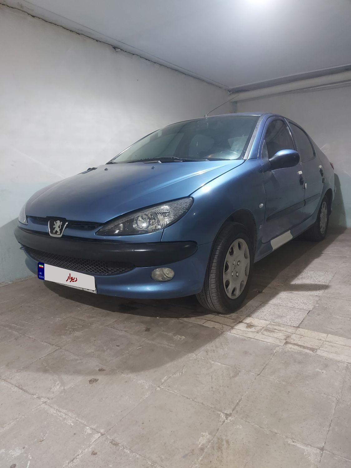 پژو ۲۰۶ صندوق دار v8 - 1393