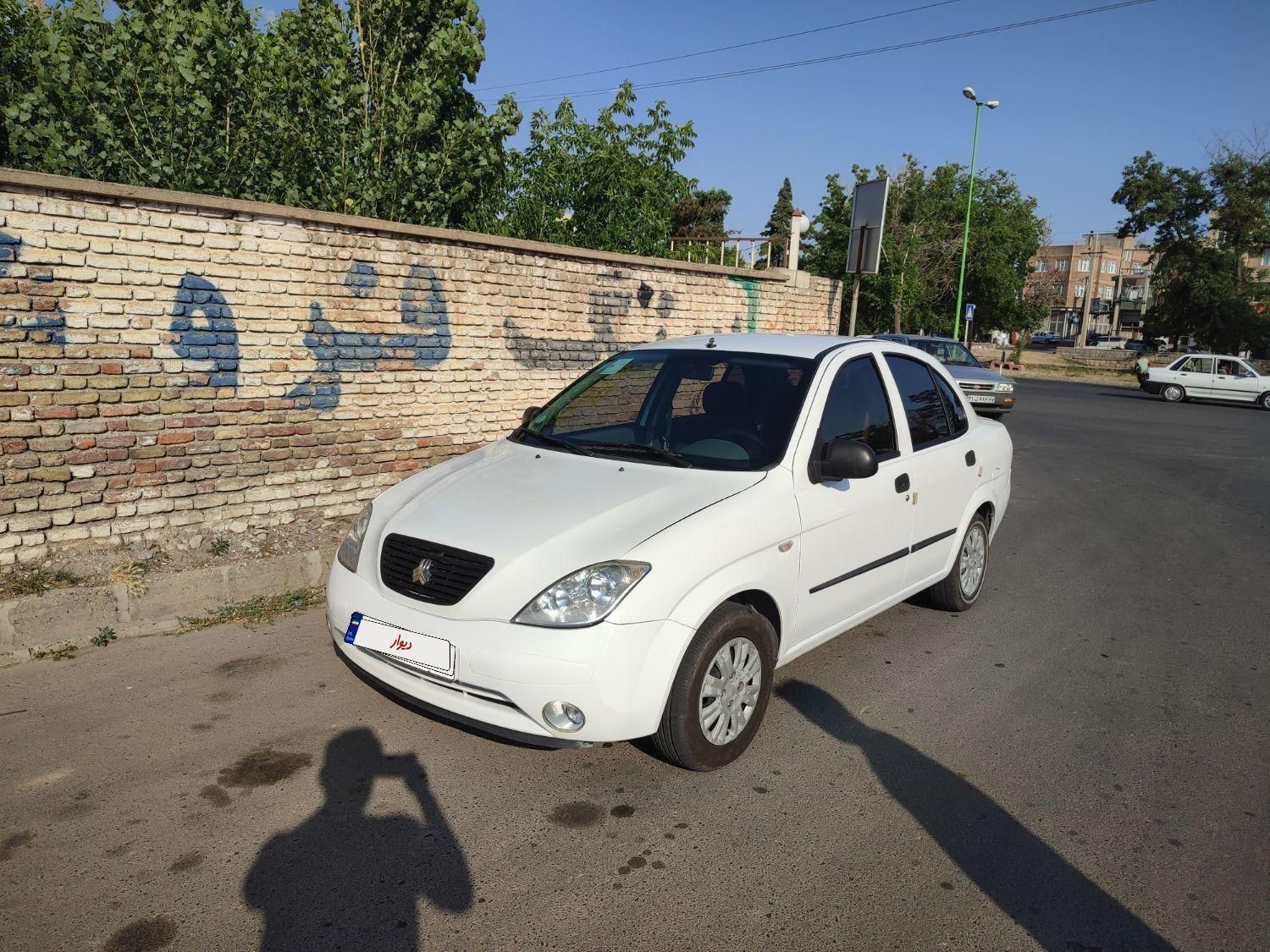تیبا صندوق دار SX - 1401