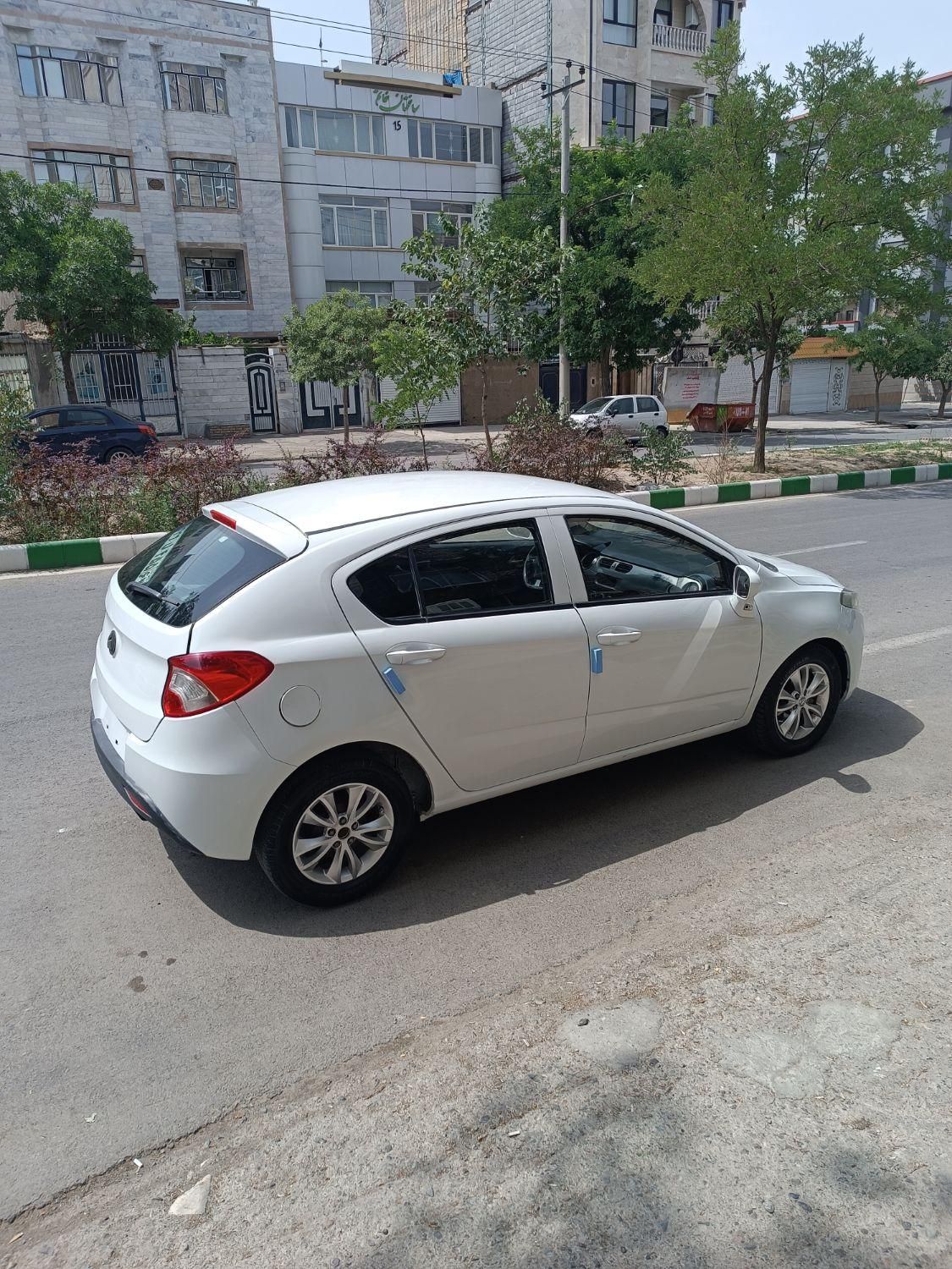 برلیانس H220 دنده‌ای - 2018
