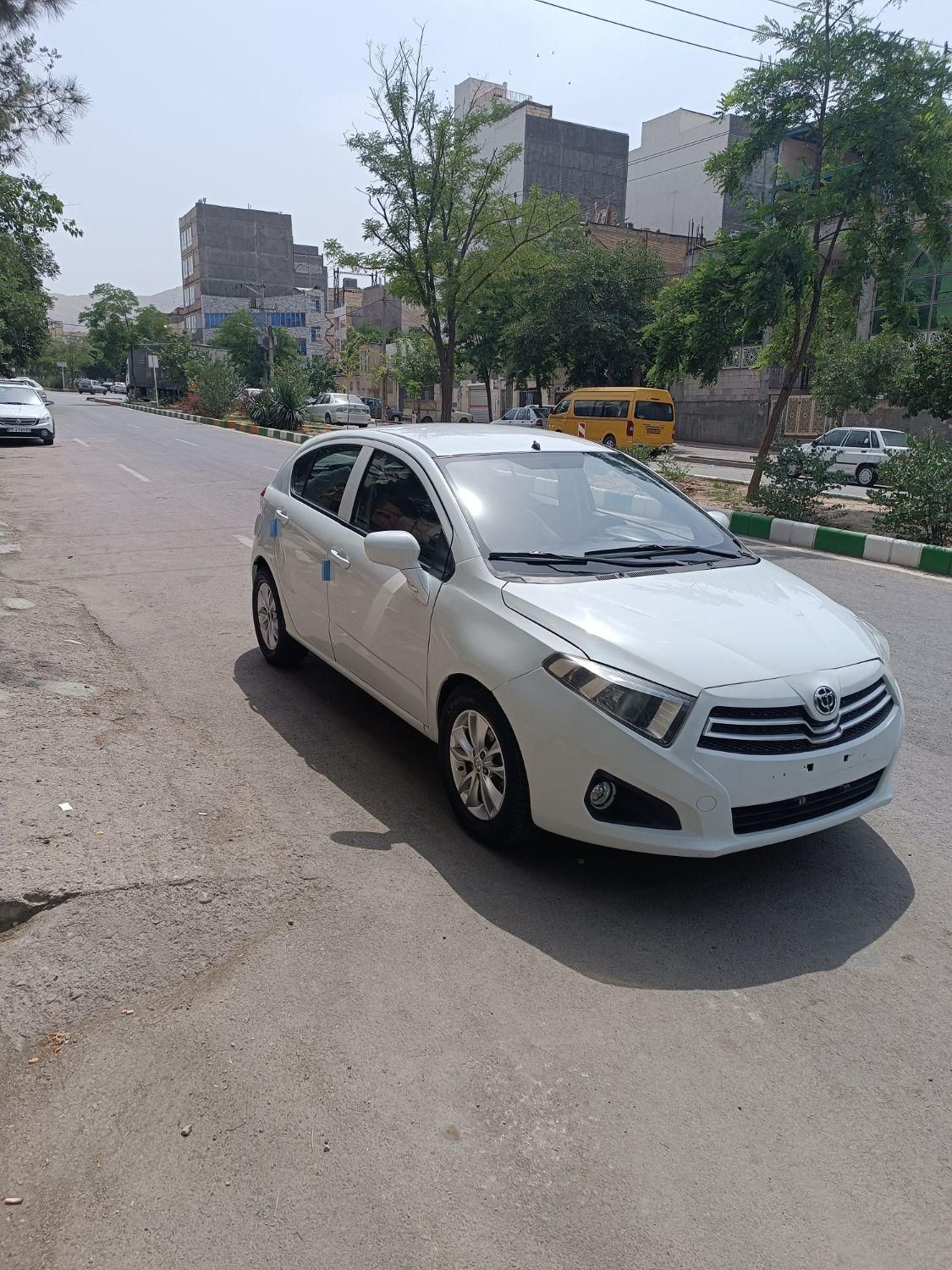 خودرو برلیانس، H220 آگهی ann_18582592