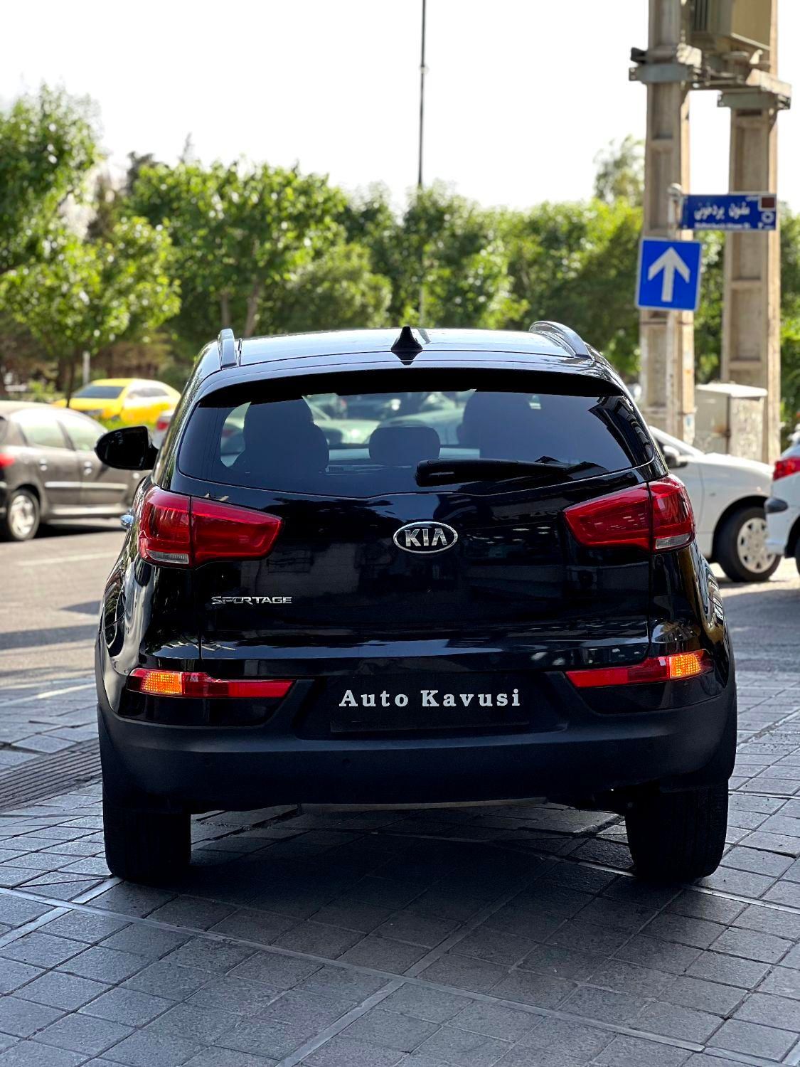 کیا اسپورتیج 4 سیلندر فول 2400cc - 2015