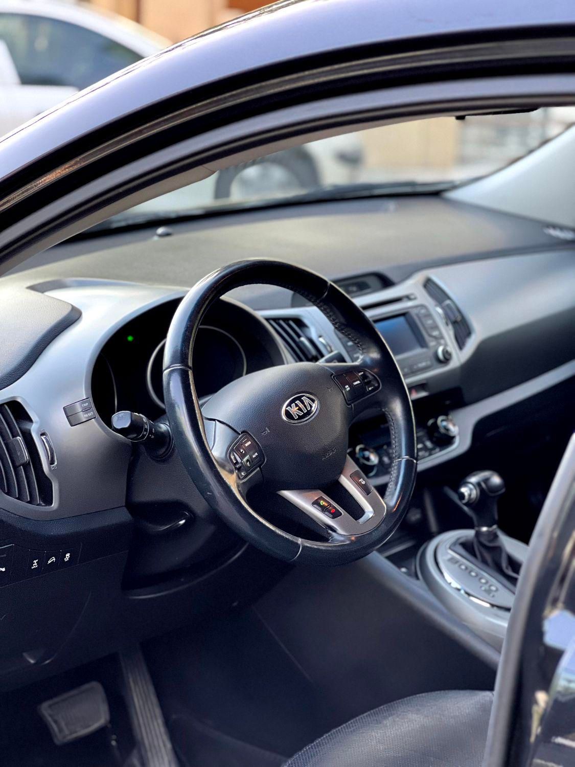 کیا اسپورتیج 4 سیلندر فول 2400cc - 2015