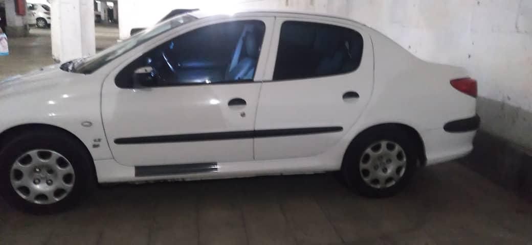 پژو ۲۰۶ صندوق دار v8 - 1393