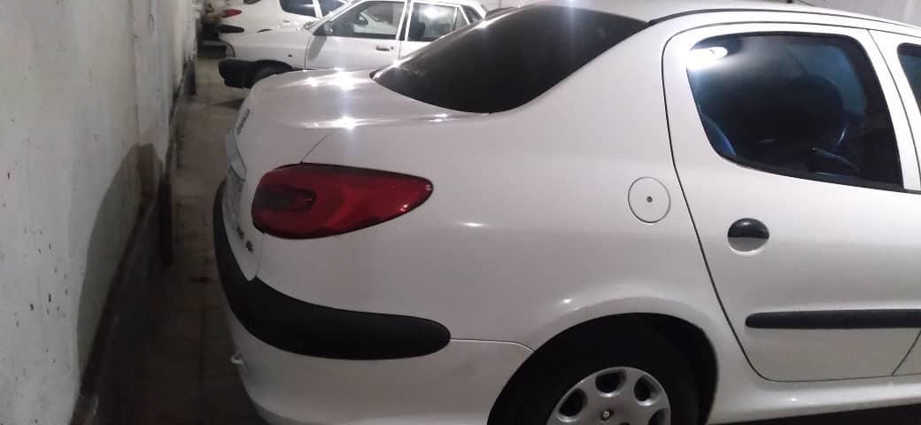 پژو ۲۰۶ صندوق دار v8 - 1393