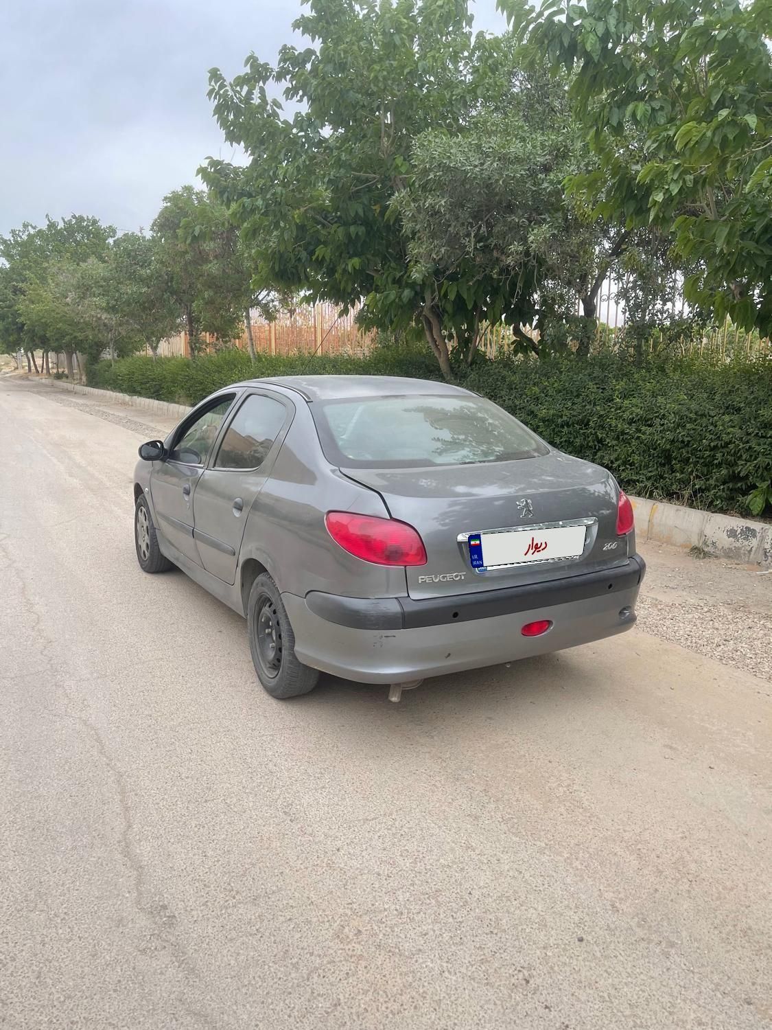 پژو ۲۰۶ صندوق دار v8 - 1389