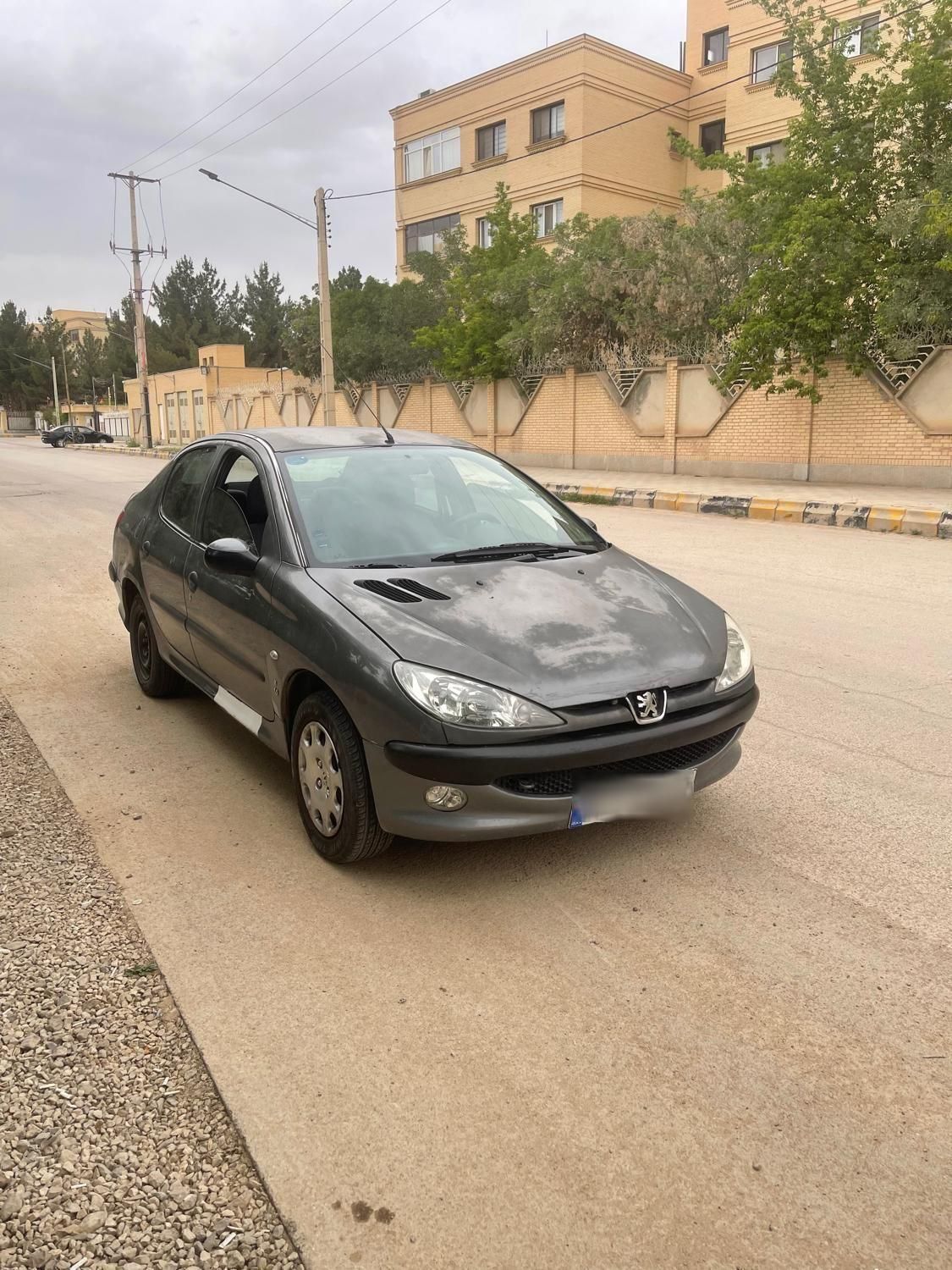 پژو ۲۰۶ صندوق دار v8 - 1389