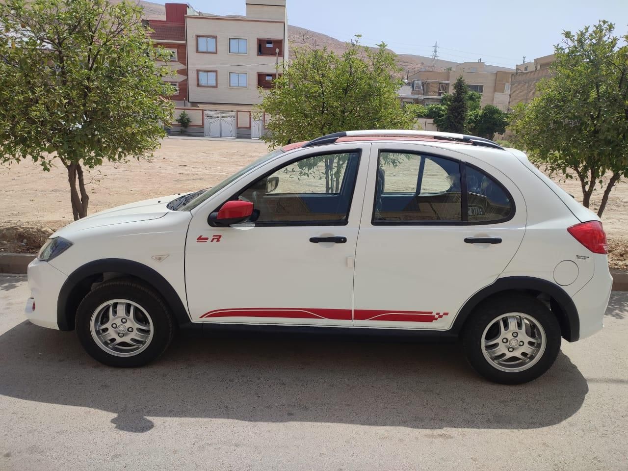 خودرو کوییک، R آگهی ann_18582911