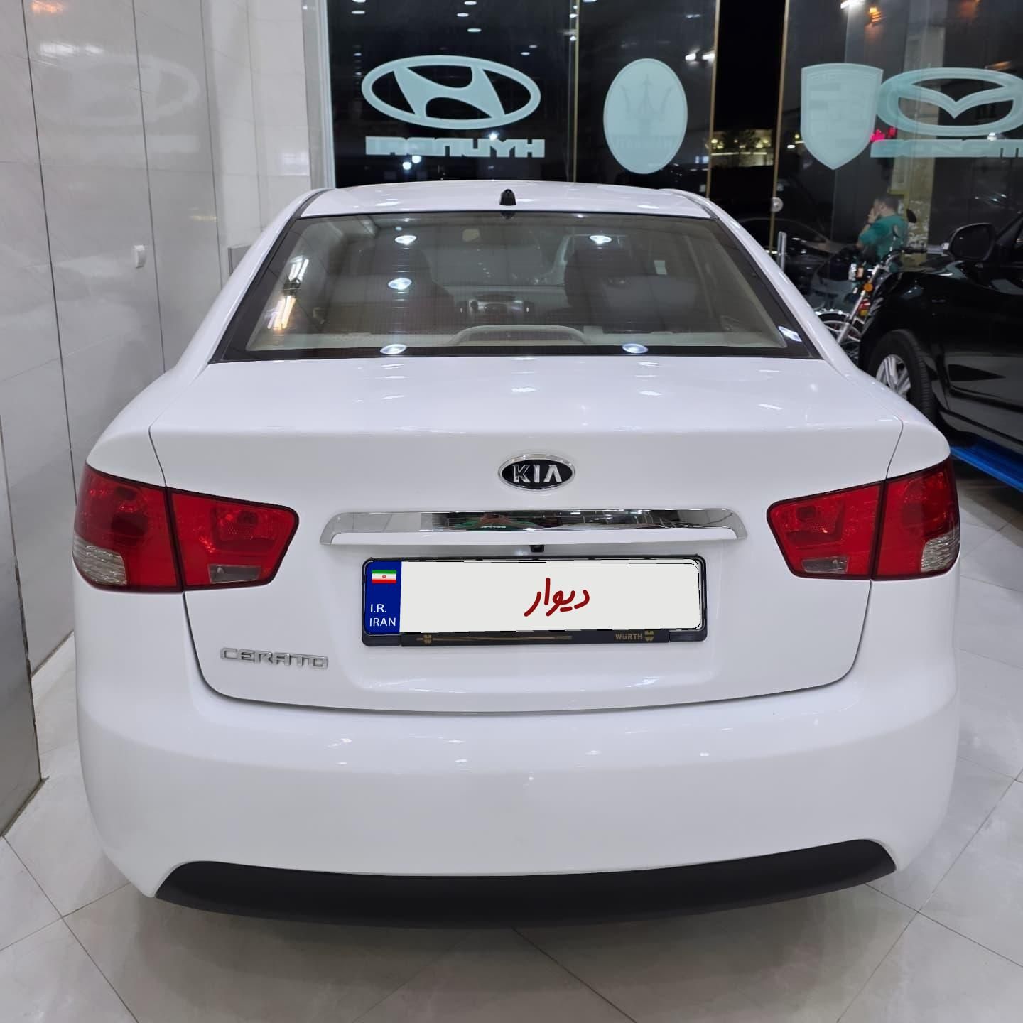 کیا سراتو مونتاژ 2000 اتوماتیک - 2015