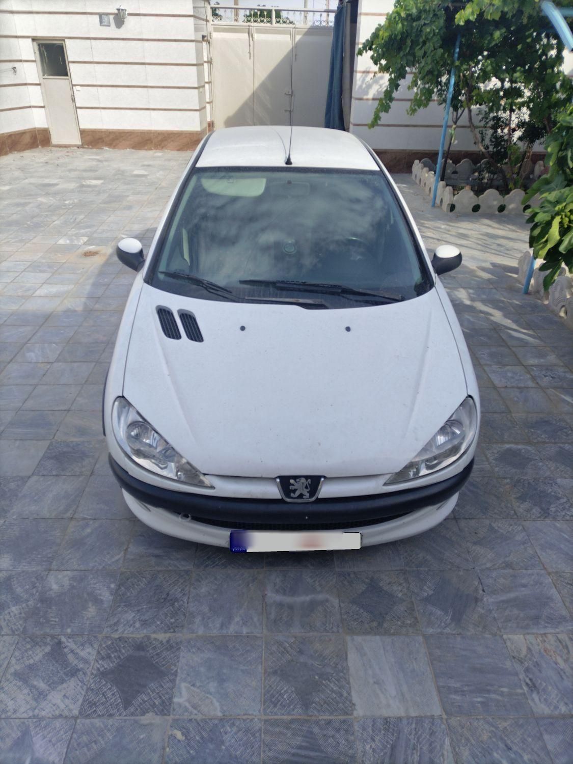پژو ۲۰۶ صندوق دار v8 - 1396