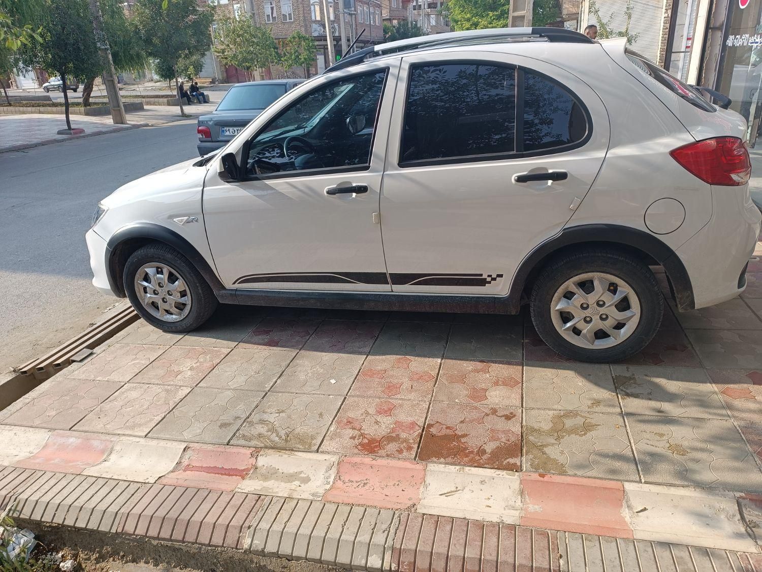 کوییک R دنده‌ای - 1402