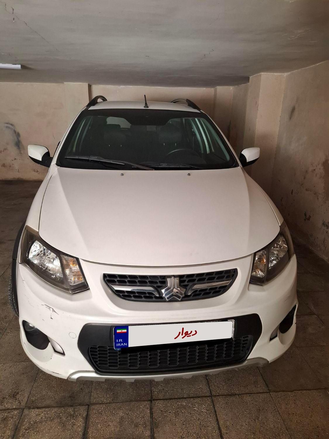 خودرو کوییک، معمولی آگهی ann_18583209