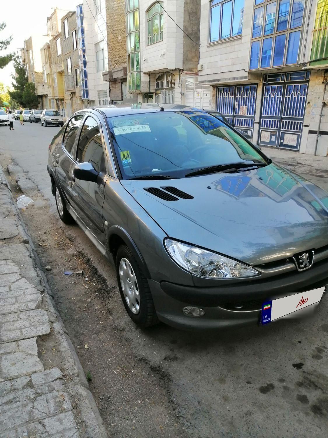 پژو ۲۰۶ صندوق دار v8 - 1394