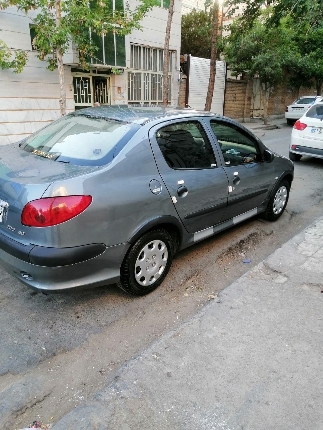 پژو ۲۰۶ صندوق دار v8 - 1394