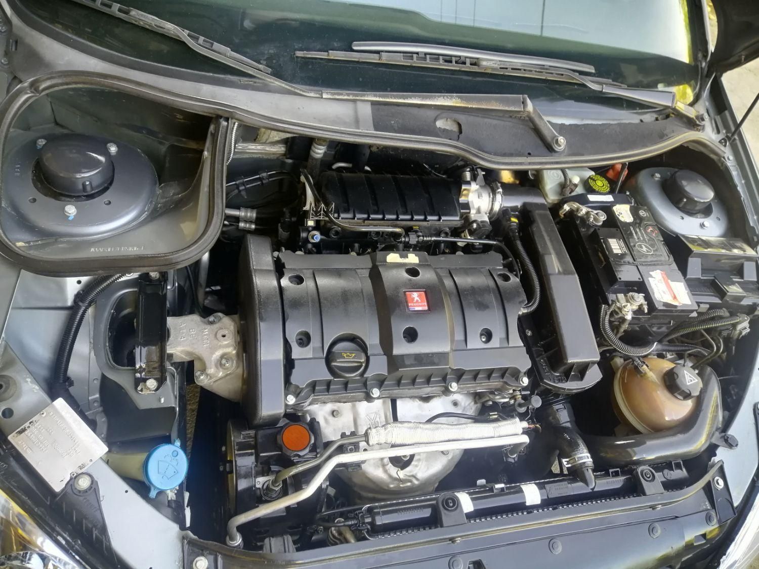 پژو ۲۰۶ صندوق دار v8 - 1394