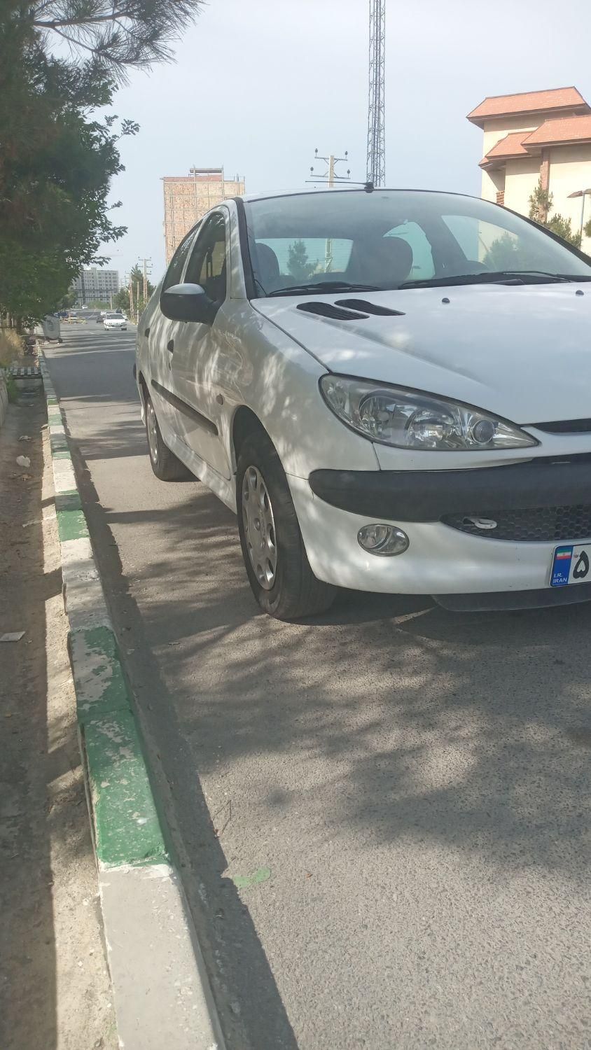 پژو ۲۰۶ صندوق دار v8 - 1394
