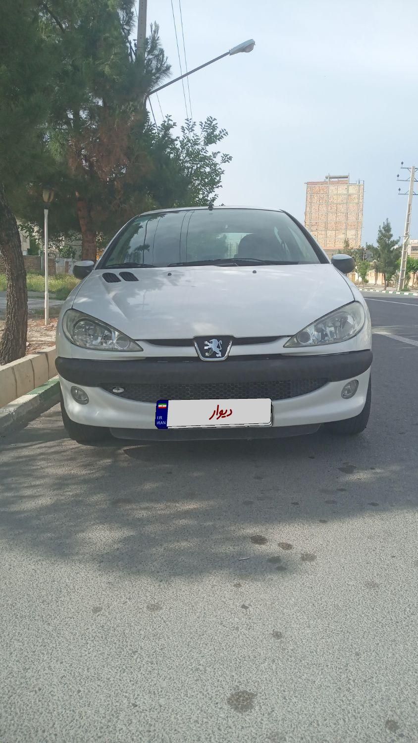 پژو ۲۰۶ صندوق دار v8 - 1394