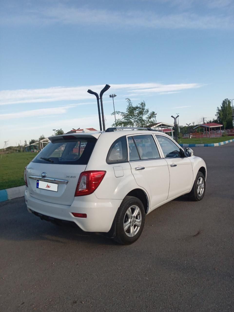 لیفان X60 دنده‌ای - 2013